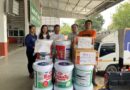 ขอบคุณโรงงานสีอุไรพาณิชย์ จำกัด และยู อาร์ เคมิคอล ที่มอบสีให้กับโรงเรียนบ้านพิงพวย (เสียงราษฏร์พัฒนา)